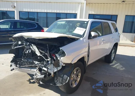 2014 Toyota 4Runner Sr5 Premium z USA, uszkodzony, nr VIN JTEBU5JR1E5185429